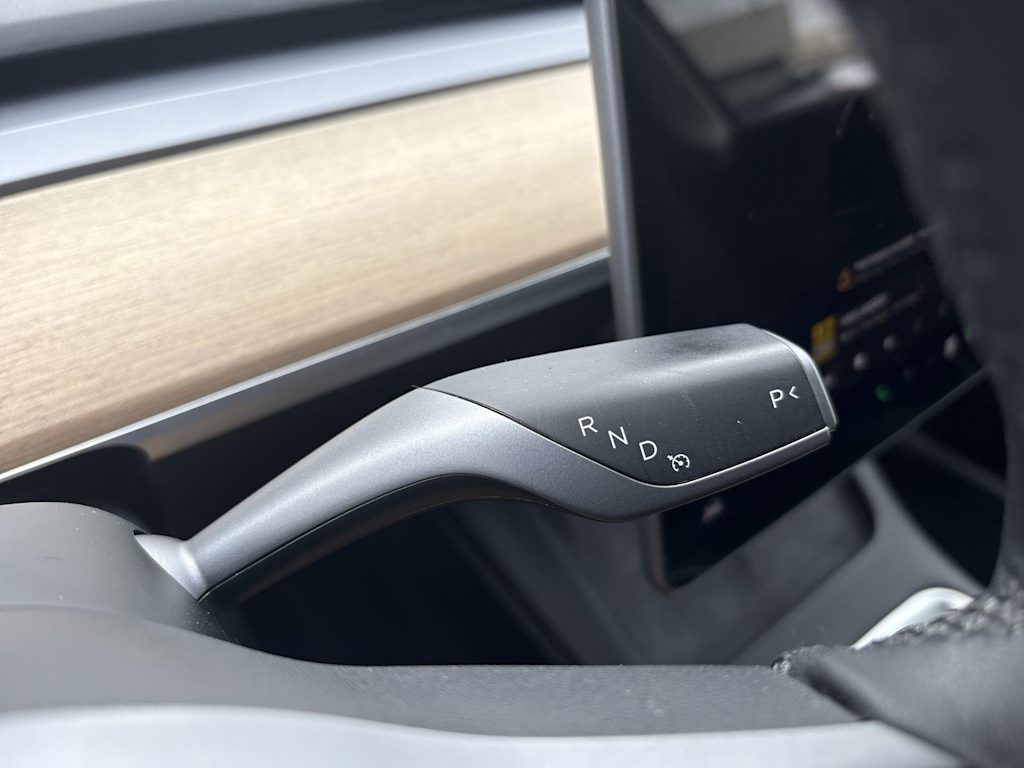 Thumbnail: 2022 Tesla Model Y - 16