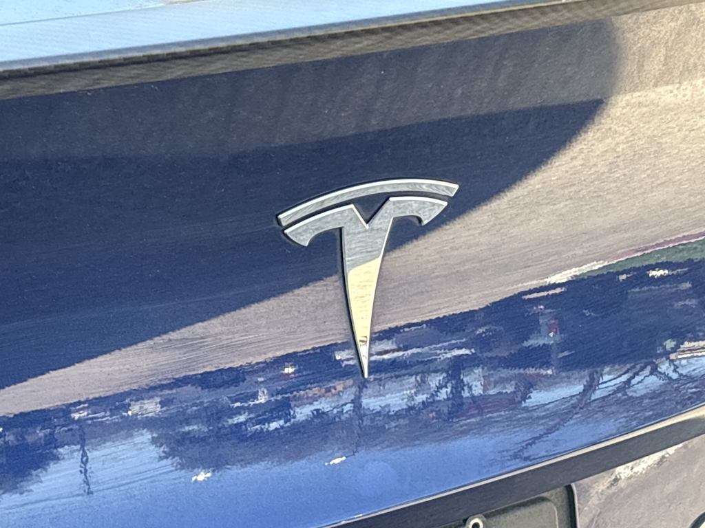 Thumbnail: 2022 Tesla Model Y - 7