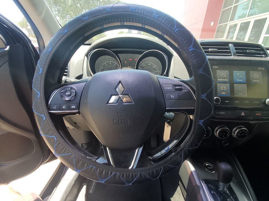 Thumbnail: 2023 Mitsubishi Outlander Sport - 10