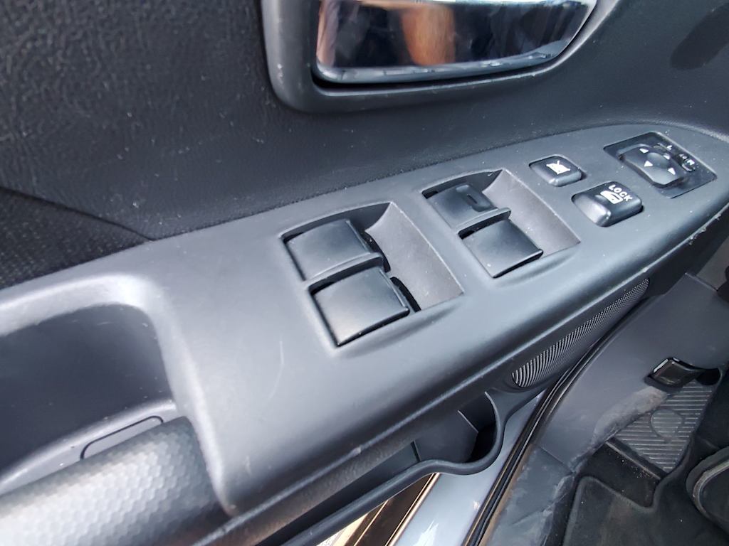 Thumbnail: 2024 Mitsubishi Outlander Sport - 25