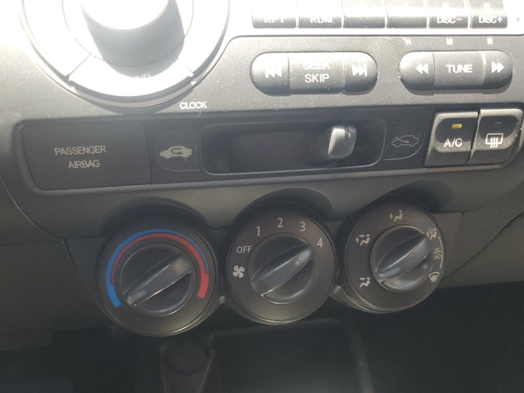 Thumbnail: 2007 Honda Fit - 21