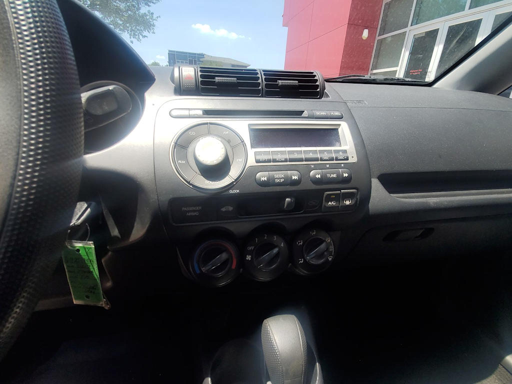 Thumbnail: 2007 Honda Fit - 11