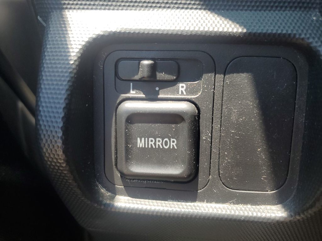 Thumbnail: 2007 Honda Fit - 25