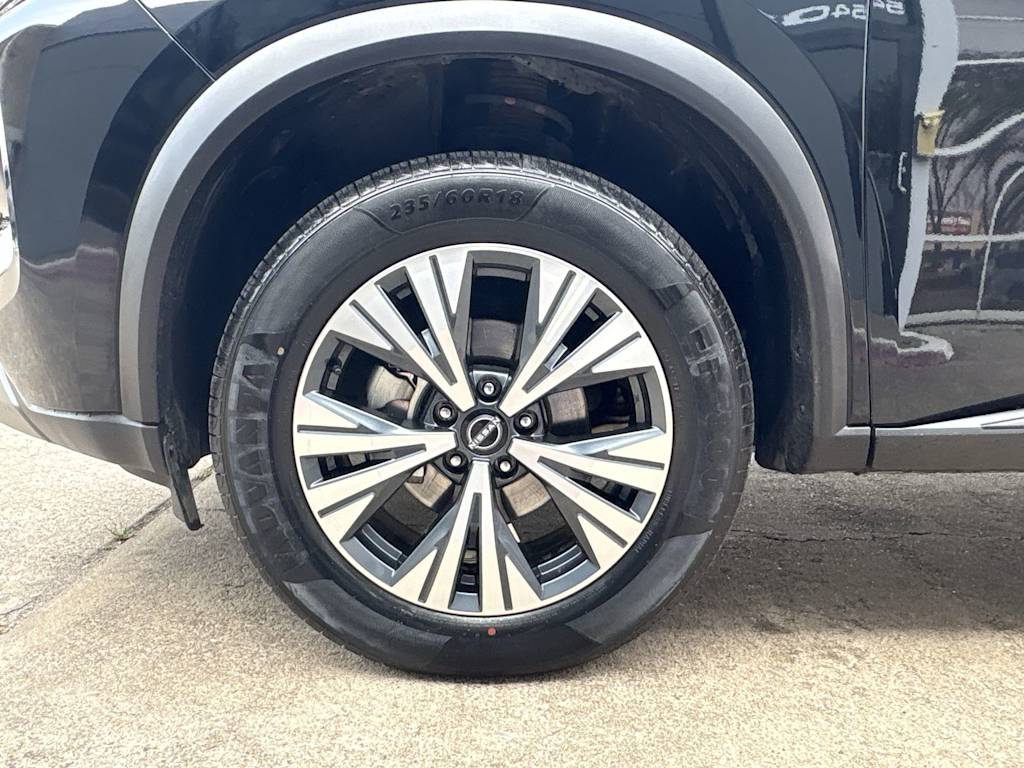 Thumbnail: 2023 Nissan Rogue - 8