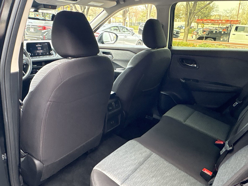 Thumbnail: 2023 Nissan Rogue - 12