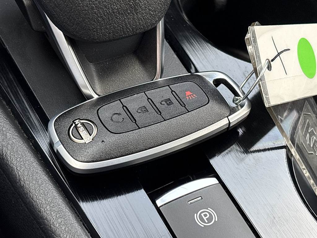 Thumbnail: 2023 Nissan Rogue - 37