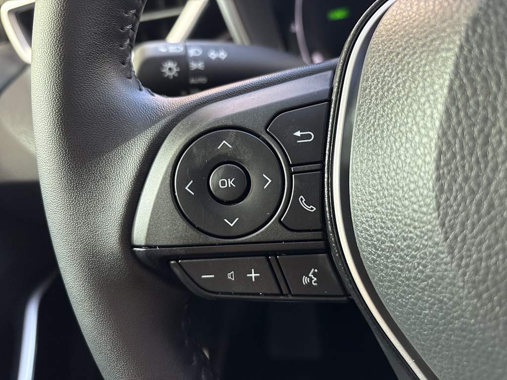 Thumbnail: 2025 Toyota Corolla - 32