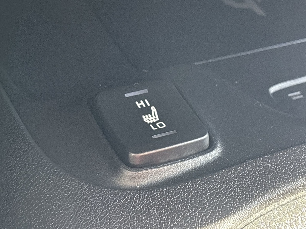 Thumbnail: 2025 Toyota Corolla - 28