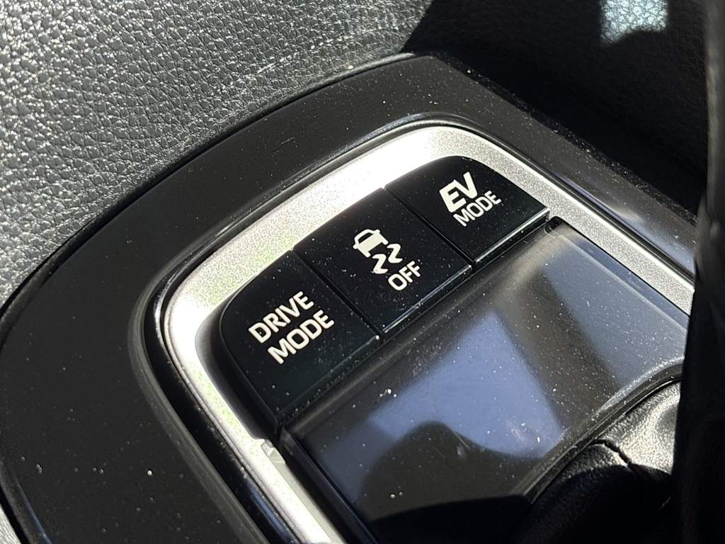 Thumbnail: 2025 Toyota Corolla - 30