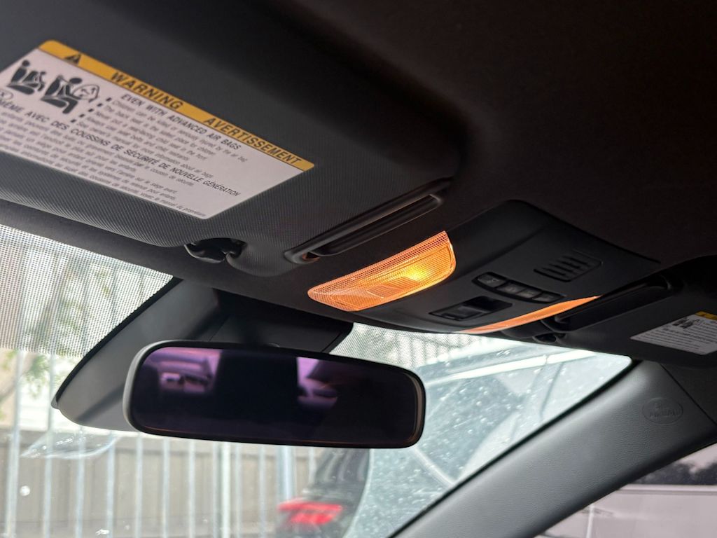 Thumbnail: 2022 Toyota Corolla - 25