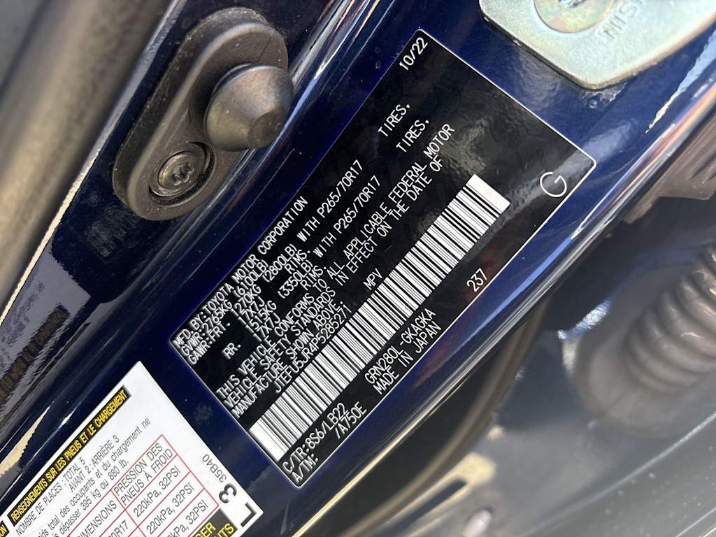 Thumbnail: 2023 Toyota 4Runner - 20