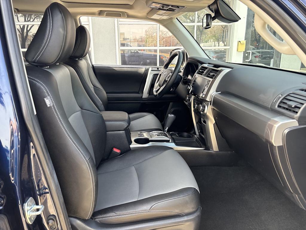 Thumbnail: 2023 Toyota 4Runner - 11