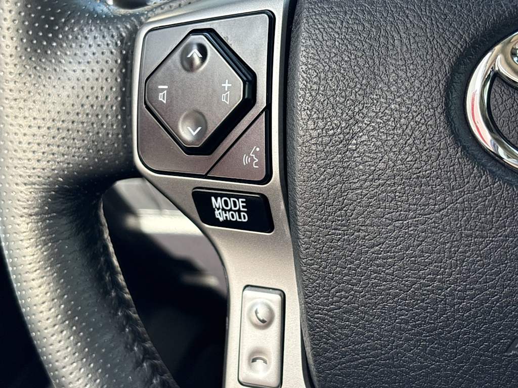 Thumbnail: 2023 Toyota 4Runner - 36