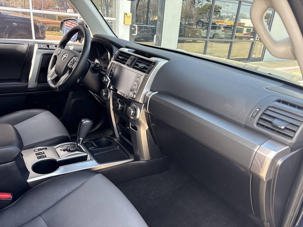 Thumbnail: 2023 Toyota 4Runner - 13