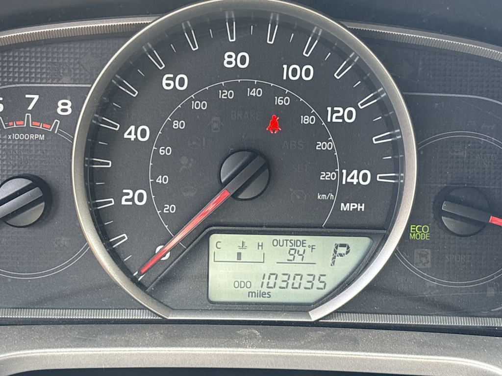 Thumbnail: 2014 Toyota RAV4 - 12