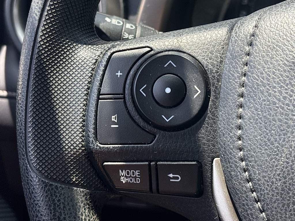 Thumbnail: 2014 Toyota RAV4 - 20