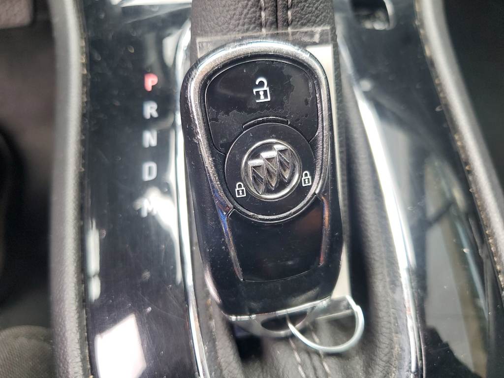 Thumbnail: 2018 Buick Encore - 27