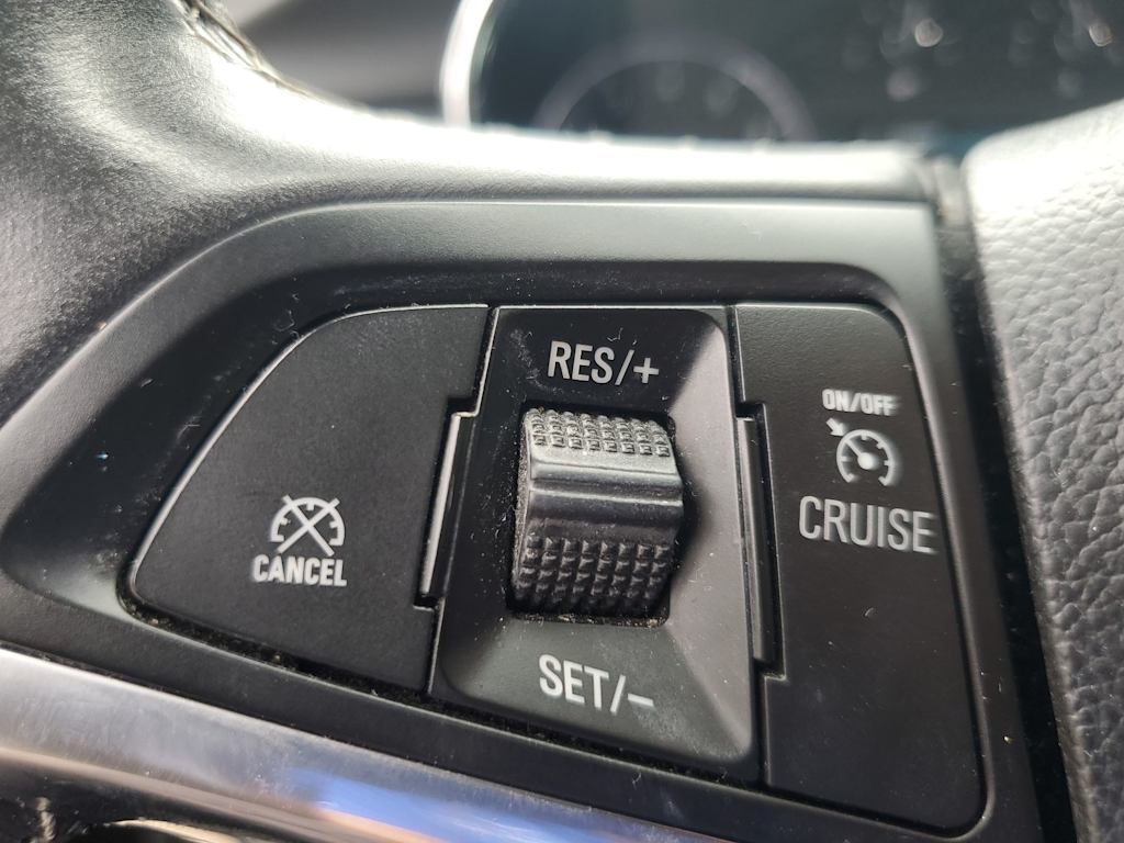 Thumbnail: 2018 Buick Encore - 20