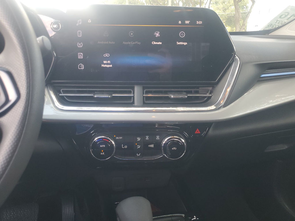 Thumbnail: 2026 Chevrolet Trax - 11