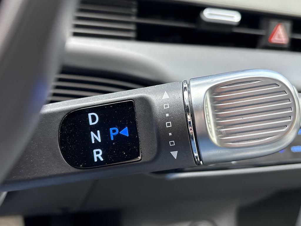 Thumbnail: 2024 Hyundai Ioniq 5 - 21