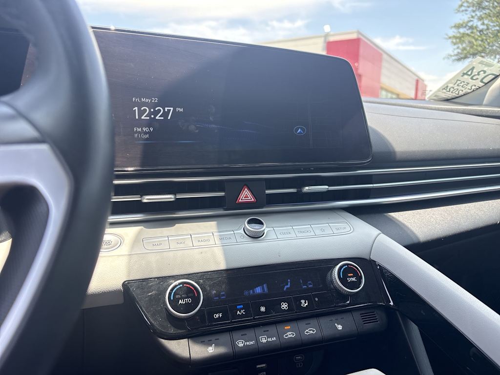 Thumbnail: 2024 Hyundai Elantra - 10