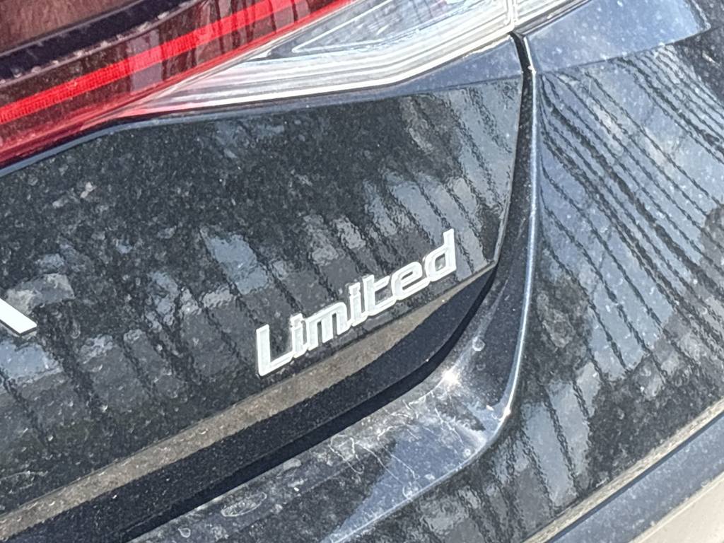Thumbnail: 2024 Hyundai Elantra - 17