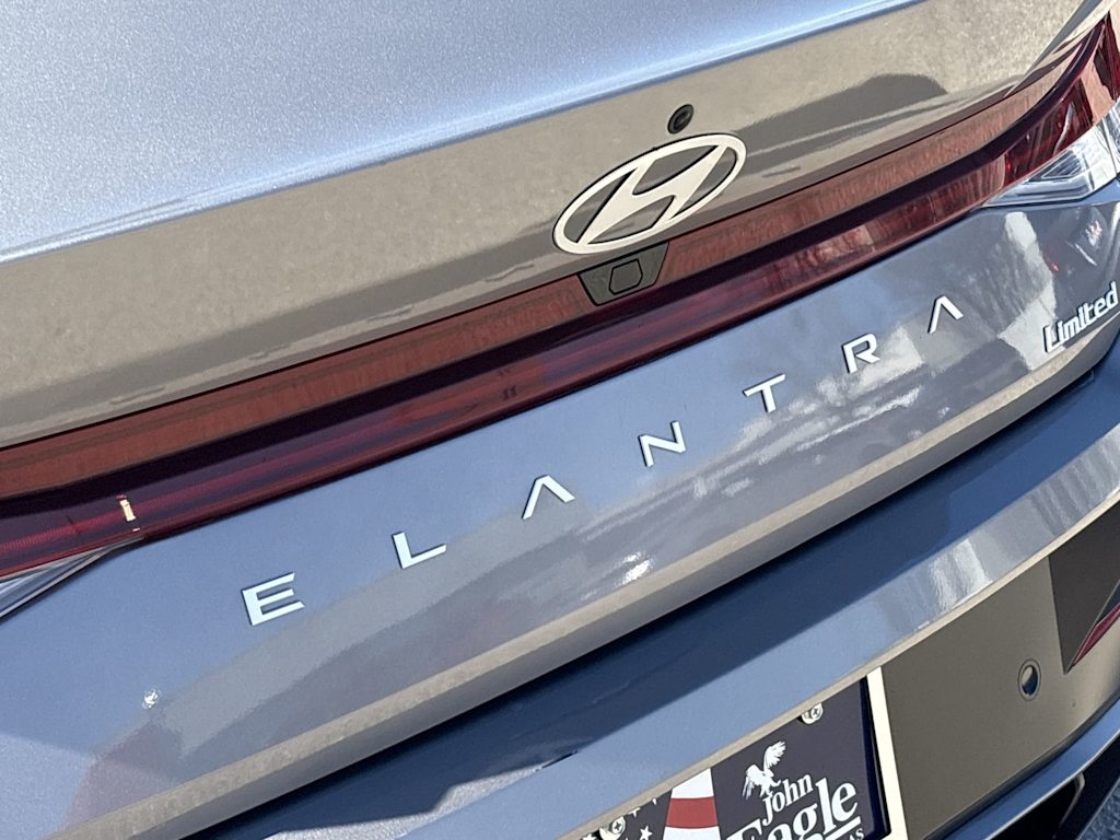 Thumbnail: 2024 Hyundai Elantra - 31
