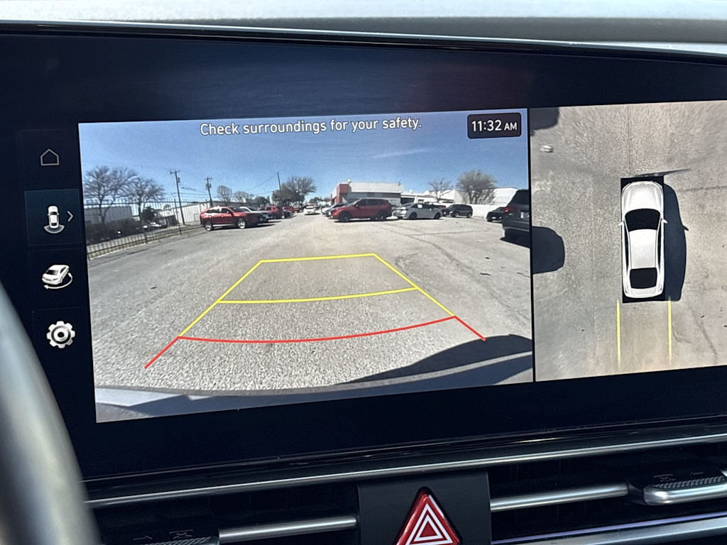 Thumbnail: 2024 Hyundai Elantra - 37