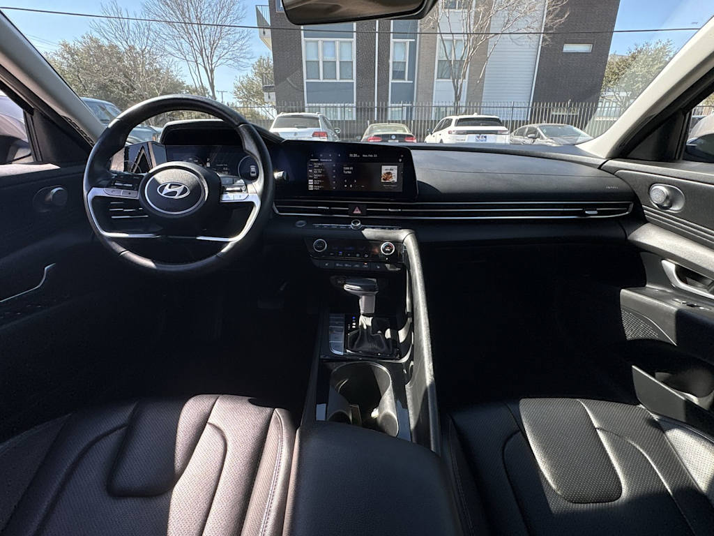 Thumbnail: 2024 Hyundai Elantra - 8