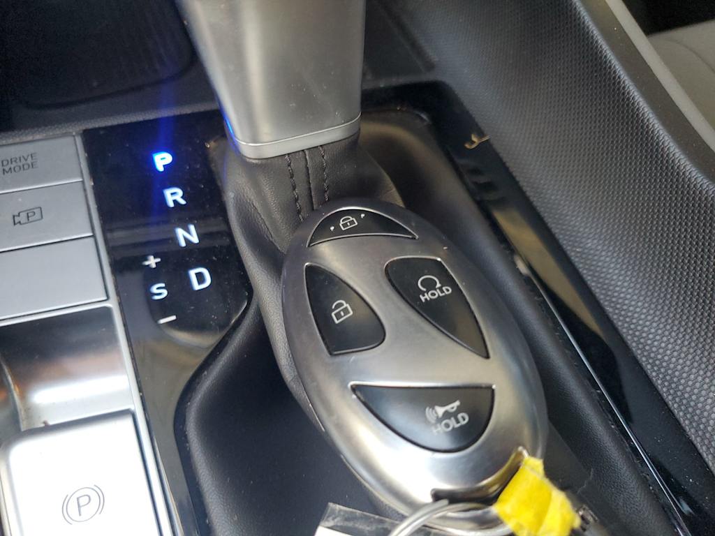 Thumbnail: 2025 Hyundai Elantra - 11