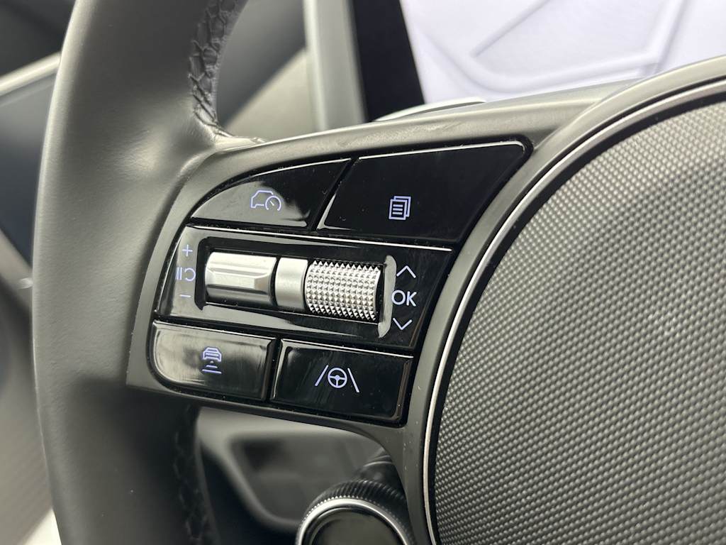 Thumbnail: 2024 Hyundai Ioniq 6 - 22