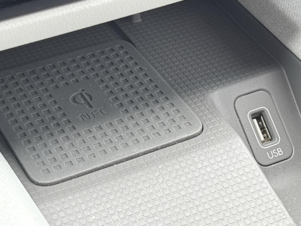 Thumbnail: 2024 Hyundai Ioniq 6 - 26