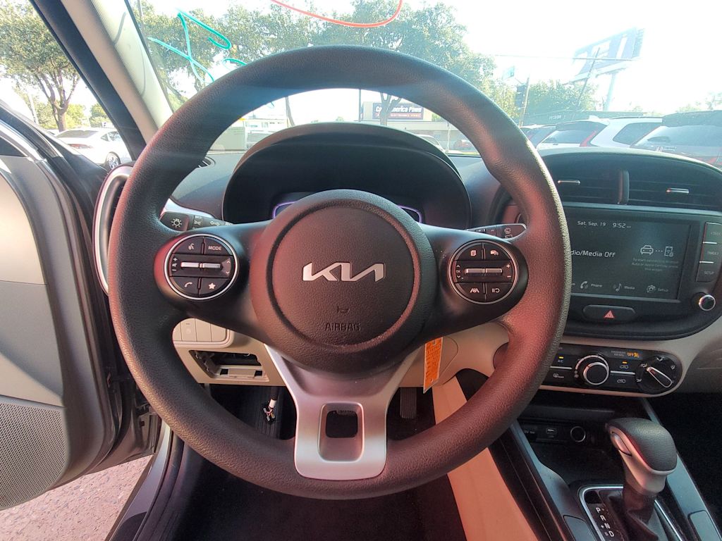 Thumbnail: 2025 Kia Soul - 10