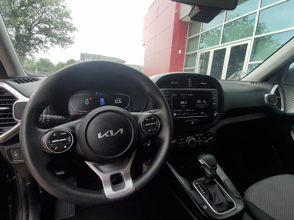 Thumbnail: 2024 Kia Soul - 9