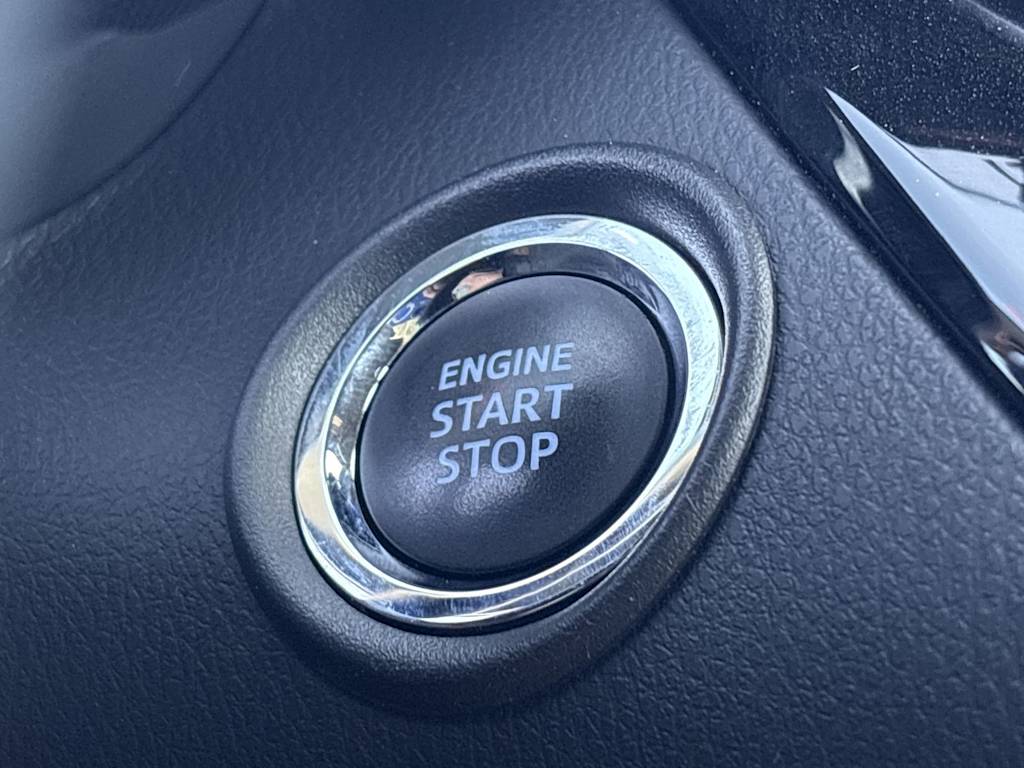 Thumbnail: 2021 Toyota C-HR - 36