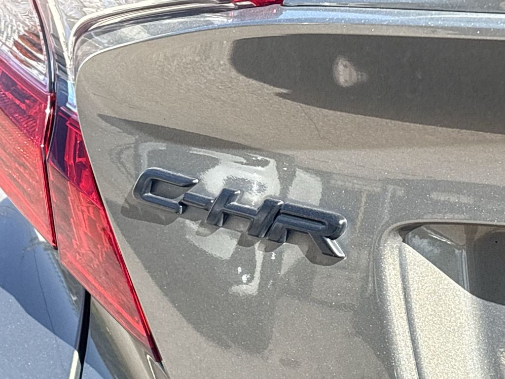 Thumbnail: 2021 Toyota C-HR - 7