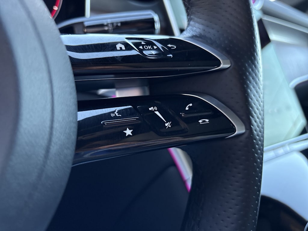 Thumbnail: 2025 Mercedes-Benz GLC - 29