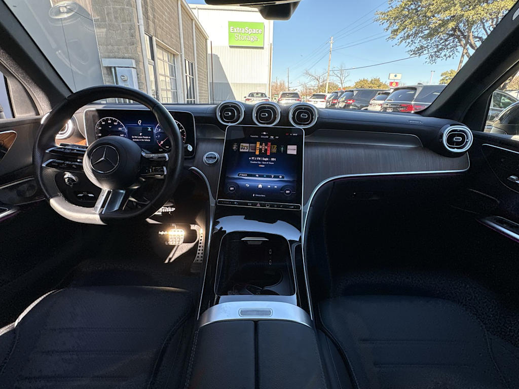 Thumbnail: 2025 Mercedes-Benz GLC - 2