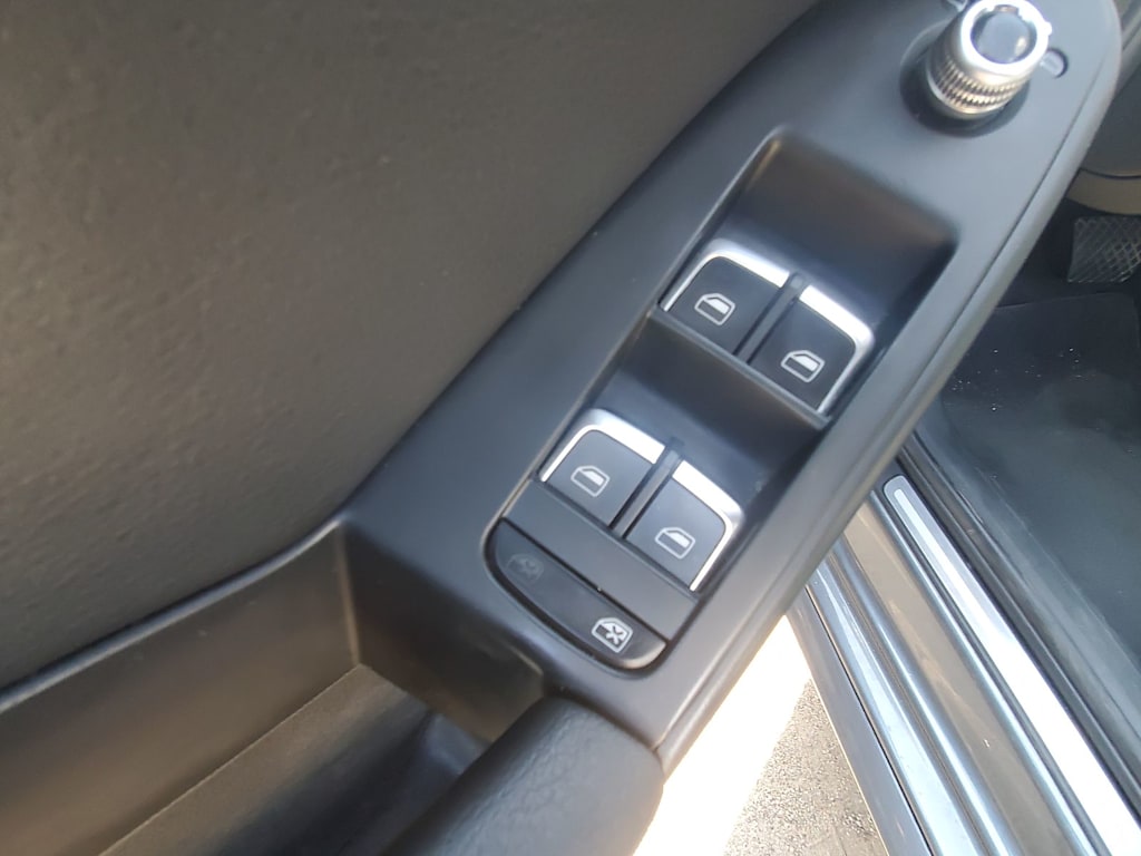 Thumbnail: 2014 Audi A4 - 23