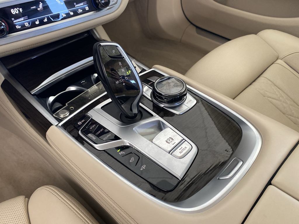 2020 BMW 7 Series 750i 15