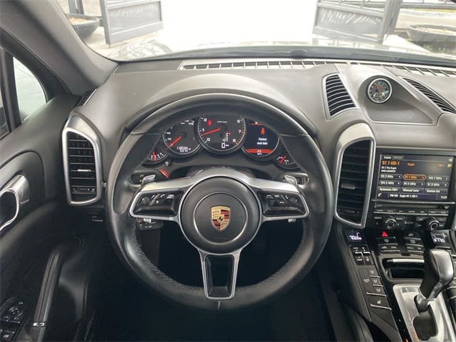 2016 Porsche Cayenne Base 13