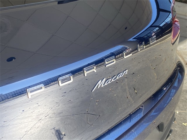 2018 Porsche Macan Base 7