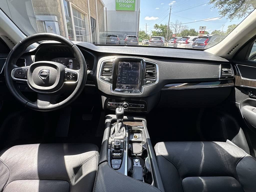 Thumbnail: 2018 Volvo XC90 - 10