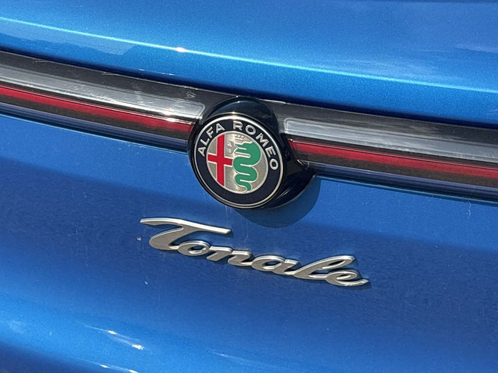 Thumbnail: 2024 Alfa Romeo Tonale - 7