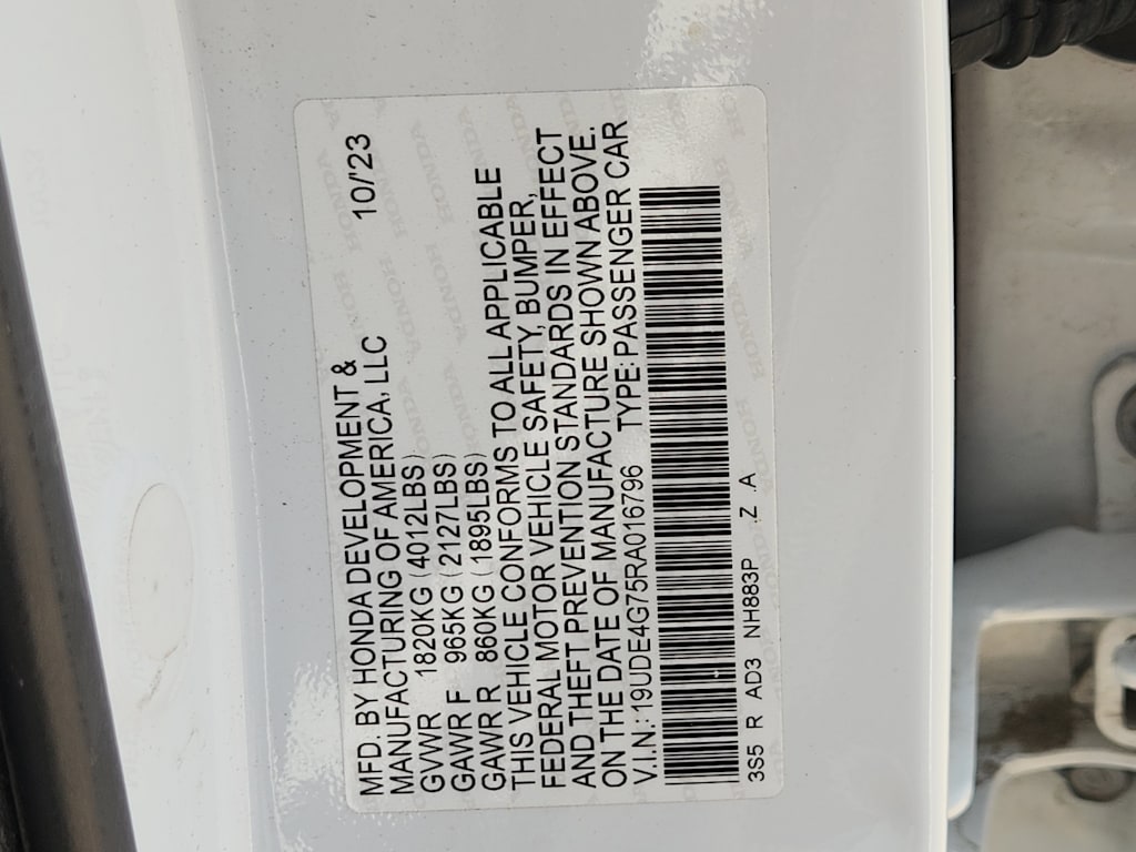 Thumbnail: 2024 Acura Integra - 20