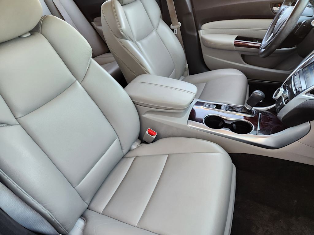 Thumbnail: 2016 Acura TLX - 12