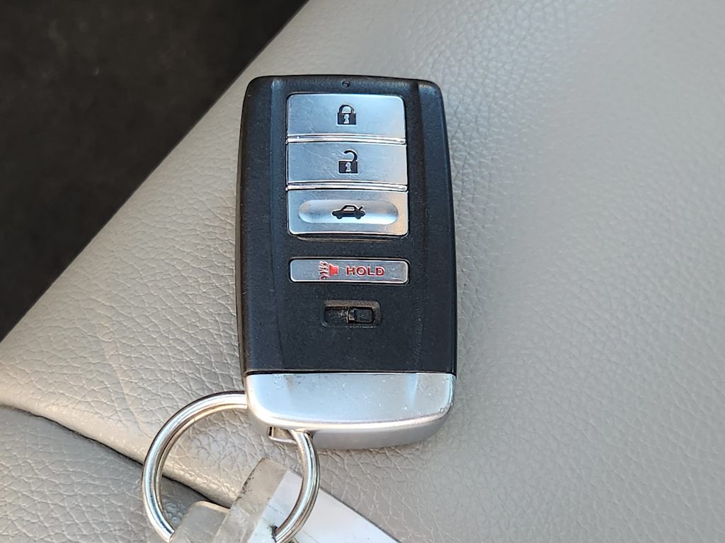 Thumbnail: 2016 Acura TLX - 19