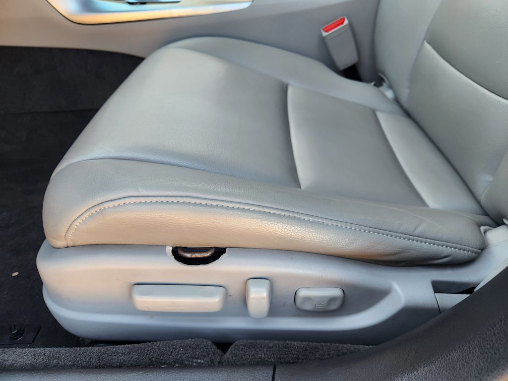 Thumbnail: 2016 Acura TLX - 30