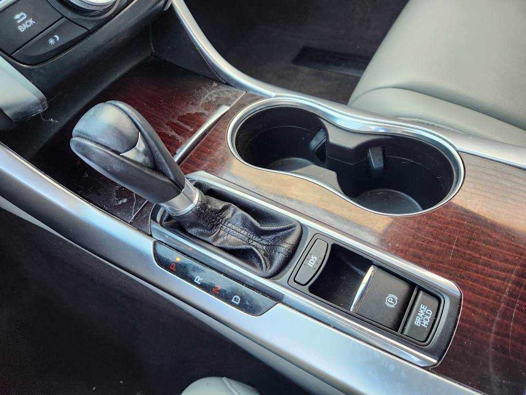 Thumbnail: 2016 Acura TLX - 16