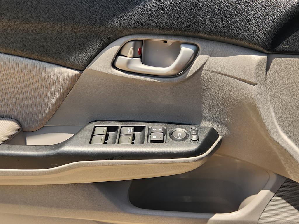 Thumbnail: 2014 Honda Civic - 30